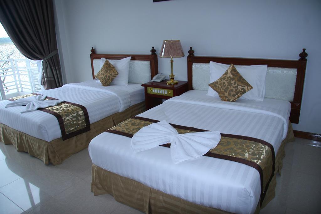 كراتي Mekong Dolphin Hotel الغرفة الصورة